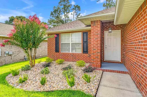 746 Mozingo Ln, Pensacola, FL 32514