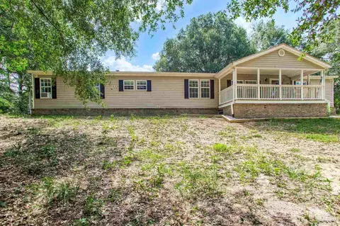 5709 Fairchild Dr, Crestview, FL 32539