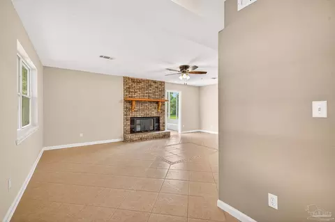 6152 Leon Ln, Pace, FL 32571 photo 10