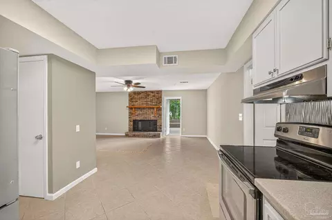 6152 Leon Ln, Pace, FL 32571 photo 18