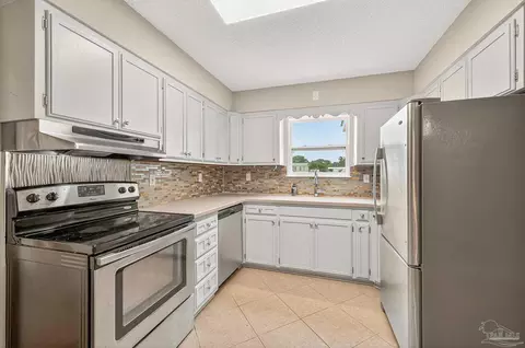6152 Leon Ln, Pace, FL 32571 photo 16