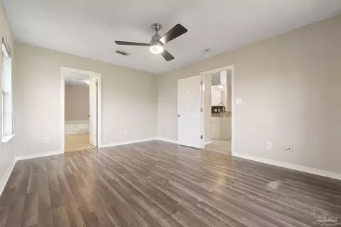 Bedroom - 5642 Berrybrook Cr, Pace, FL 32571 photo 1 of 5