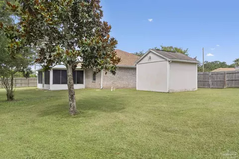 Exterior - 5642 Berrybrook Cr, Pace, FL 32571 photo 3 of 10