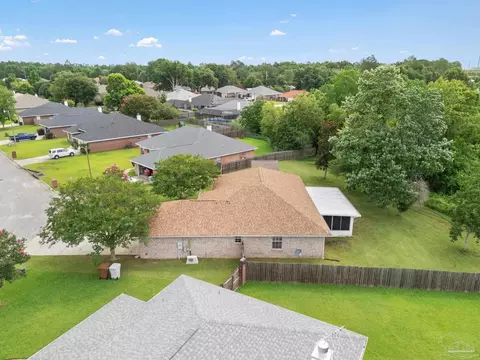 View/Area - 5642 Berrybrook Cr, Pace, FL 32571 photo 2 of 21