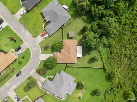 View/Area - 5642 Berrybrook Cr, Pace, FL 32571 photo 17 of 21