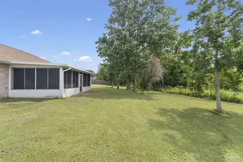 Exterior - 5642 Berrybrook Cr, Pace, FL 32571 photo 2 of 10