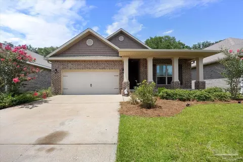 3698 Hawks Landing Cir, Pace, FL 32571