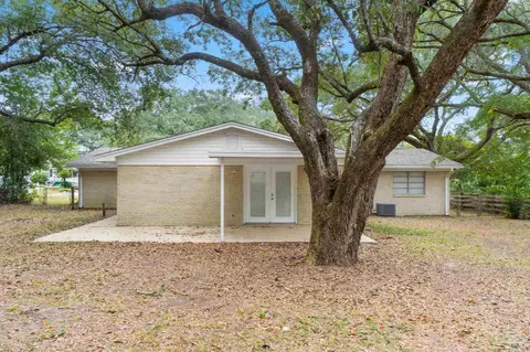 5733 Pecan St, Milton, FL 32570 photo 31