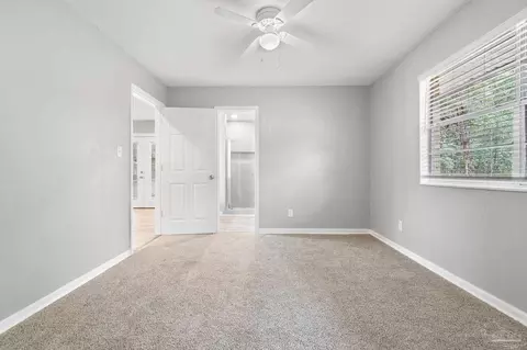 5733 Pecan St, Milton, FL 32570 photo 18