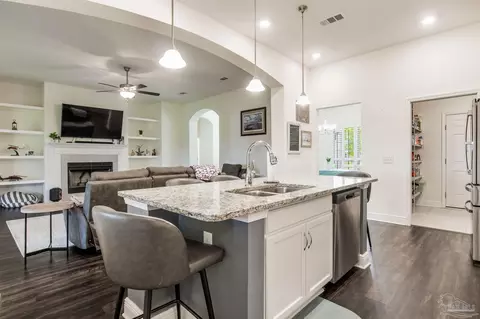Kitchen - 5562 Dunridge Dr, Pace, FL 32571 photo 1 of 3