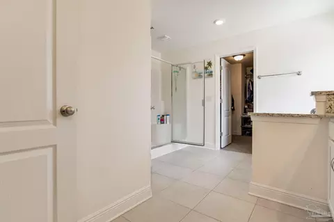 Entry Way - 5562 Dunridge Dr, Pace, FL 32571 photo 4 of 6