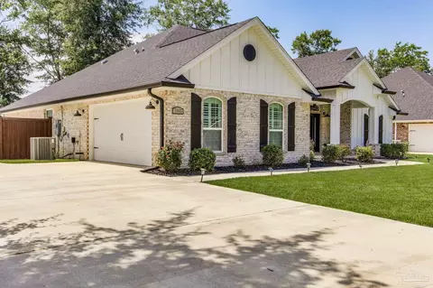 Exterior - 5562 Dunridge Dr, Pace, FL 32571 photo 3 of 22