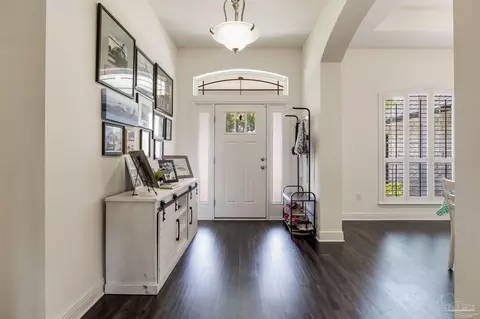 Entry Way - 5562 Dunridge Dr, Pace, FL 32571 photo 2 of 6