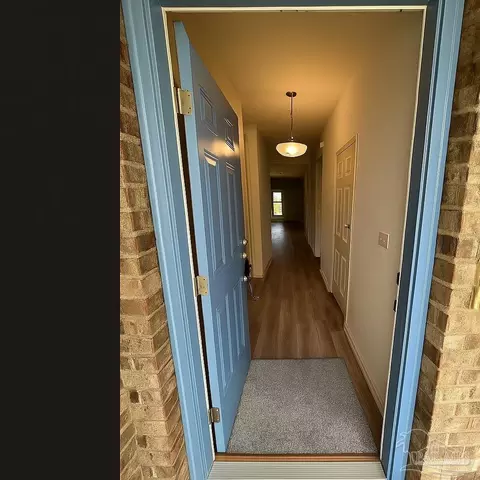 Entry Way - 8917 Trail Ridge Rd, Milton, FL 32583 photo 1 of 1