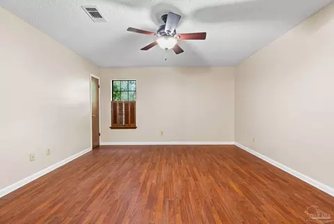 5325 Crystal Creek Dr, Pace, FL 32571 photo 23