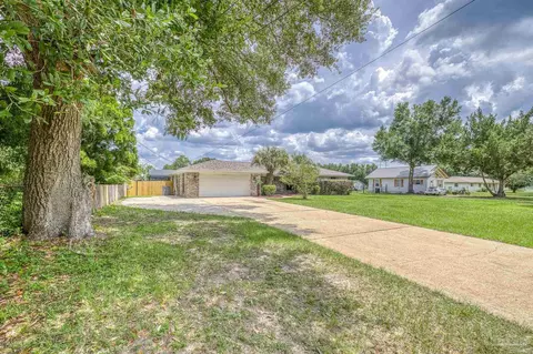 7636 Stagecoach Rd, Pensacola, FL 32526