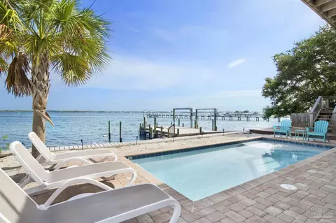 129 Le Port Dr, Pensacola Beach, FL 32561