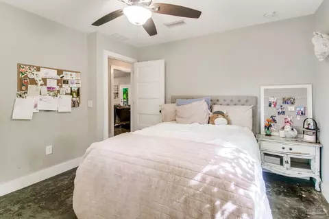 Bedroom - 2581 Ten Mile Rd, Pace, FL 32571 photo 5 of 8