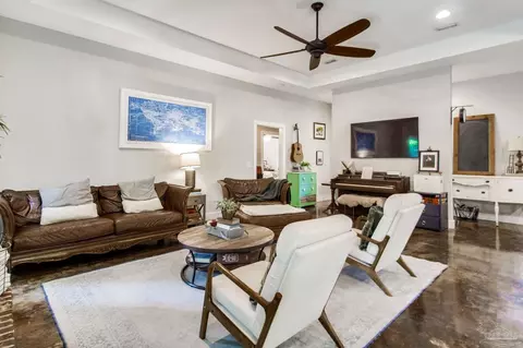 Living - 2581 Ten Mile Rd, Pace, FL 32571 photo 3 of 5