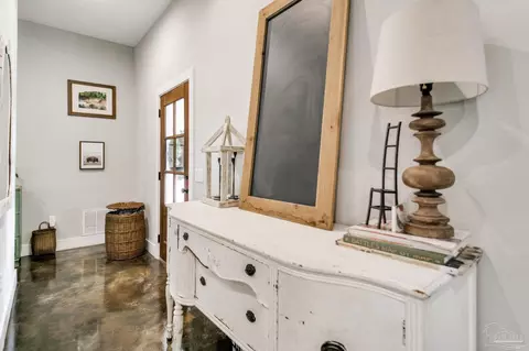 Entry Way - 2581 Ten Mile Rd, Pace, FL 32571 photo 3 of 3