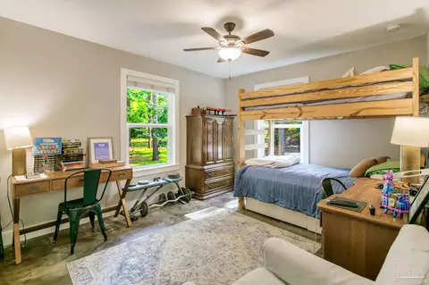 Bedroom - 2581 Ten Mile Rd, Pace, FL 32571 photo 7 of 8