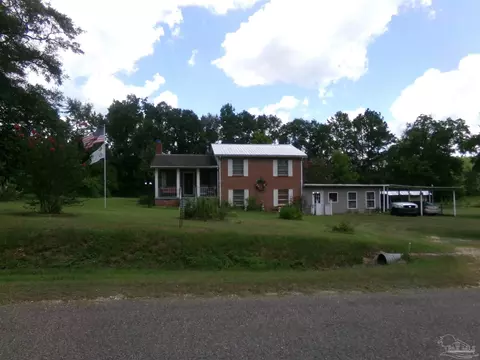 81 Holland St, Castleberry, AL 36432