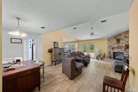 5843 Ibis Rd, Milton, FL 32583 photo 7