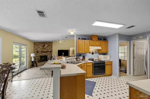 5843 Ibis Rd, Milton, FL 32583 photo 16