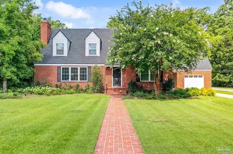 906 S Presley St, Atmore, AL 36502