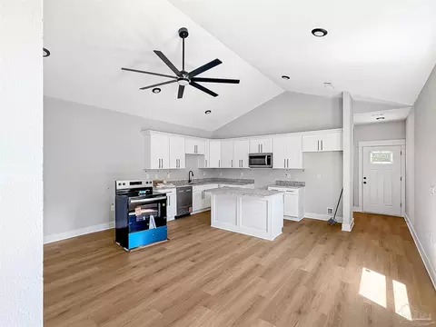Kitchen - 3209 Damon Dr, Milton, FL 32583 photo 2 of 2