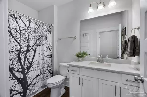 Bath - 5910 Cherry Hill Cir, Pace, FL 32571 photo 5 of 5