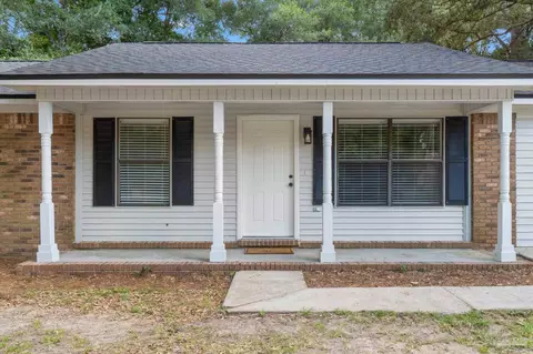 Exterior - 6549 Sinclair St, Milton, FL 32570 photo 1 of 6