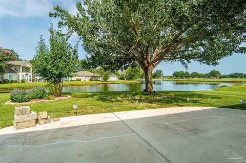 Exterior - 5649 Sandstone Dr, Pace, FL 32571 photo 3 of 6