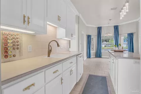 Kitchen - 5649 Sandstone Dr, Pace, FL 32571 photo 2 of 4
