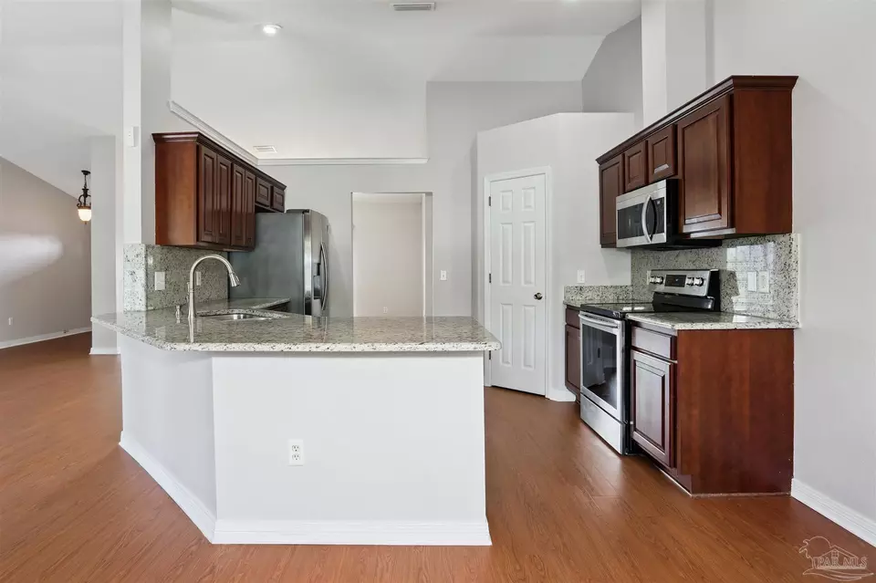 Kitchen - 578 Batten Blvd, Pensacola, FL 32507 photo 1 of 3