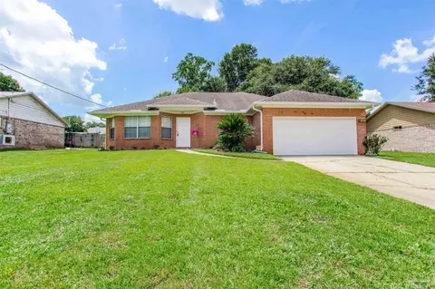 705 Meadowview Ln, Pensacola, FL 32514
