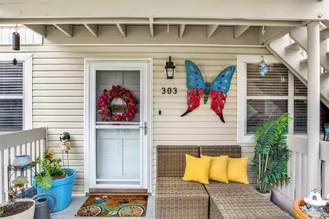1200 Shoreline Dr #303, Gulf Breeze, FL 32561