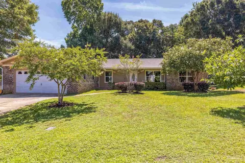 4680 Evelyn St, Pace, FL 32571