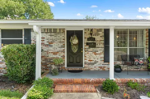 6125 Drexel Rd, Pensacola, FL 32504