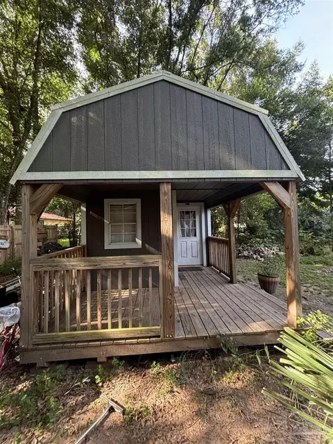 Exterior - 4832 W Spencer Field Rd, Pace, FL 32571 photo 4 of 6