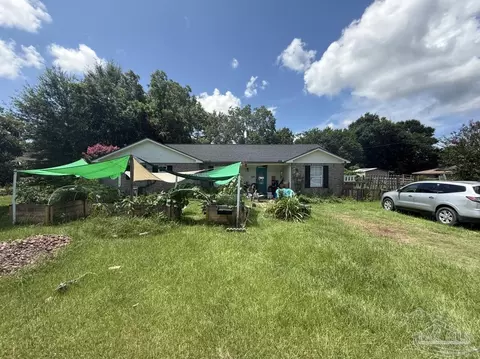 4831 Jennifer Ln, Pace, FL 32571 photo 1