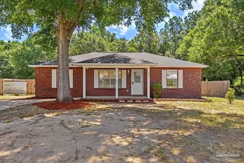 6848 Fast Gun Ln, Milton, FL 32570