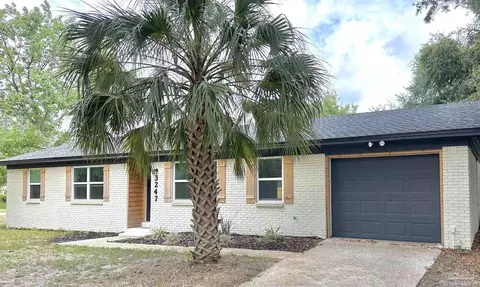 3247 Auburn Pkwy, Gulf Breeze, FL 32563