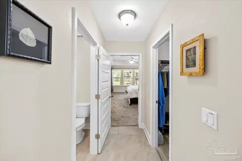 Entry Way - 8121 Silver Maple Dr, Milton, FL 32583 photo 3 of 4