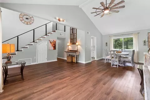 Entry Way - 5069 Guernsey Rd, Pace, FL 32571 photo 3 of 3