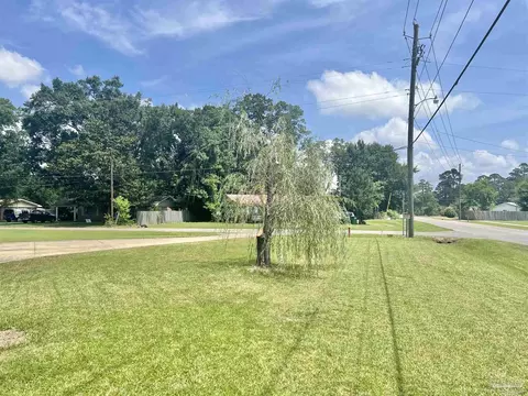 616 E Oak St, Atmore, AL 36502 photo 27