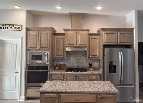 5534 Micanopy Dr, Milton, FL 32570 photo 6