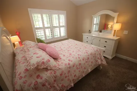 Bedroom - 6033 Stonechase Blvd, Pace, FL 32571 photo 8 of 13