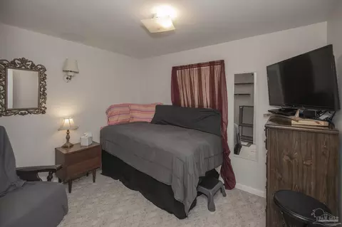 Bedroom - 11230 Bobcat Trl, Milton, FL 32583 photo 1 of 4