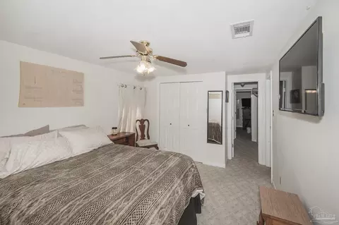 Bedroom - 11230 Bobcat Trl, Milton, FL 32583 photo 4 of 4